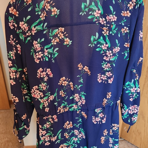 Cardigan - Picture 4 of 4